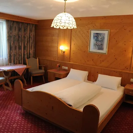 Pension Zangerl Guest house *