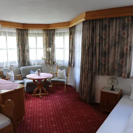 Pension Zangerl Guest house